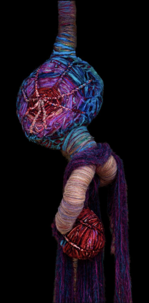 Maison laviniaturra presenta la mostra “forme di adattamento dal mondo vegetale a quello antropico di gloria campriani, a cura di maurizio vanni